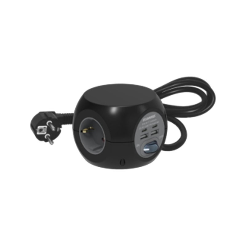 Cube Design 3-Ports Socket